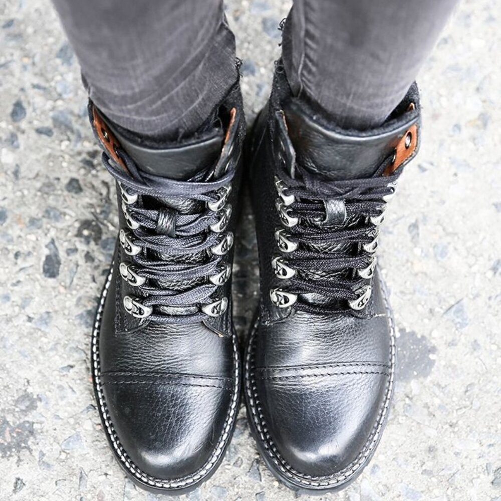 $399 Frye Samantha Black Real Leather Lace Up Shearling Fur Hiking Ankle Boot - Picture 4 of 16
